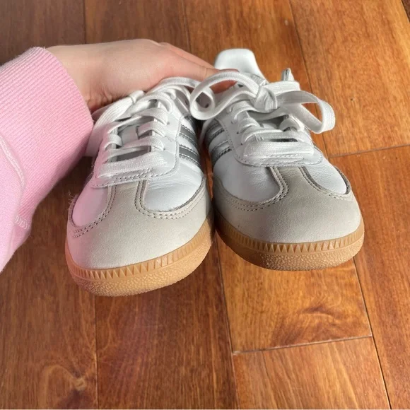 Adidas Samba OG Shoes White Silver Gray Lace Up Sneaker Rubber Sole Womens 7 - Picture 5 of 11